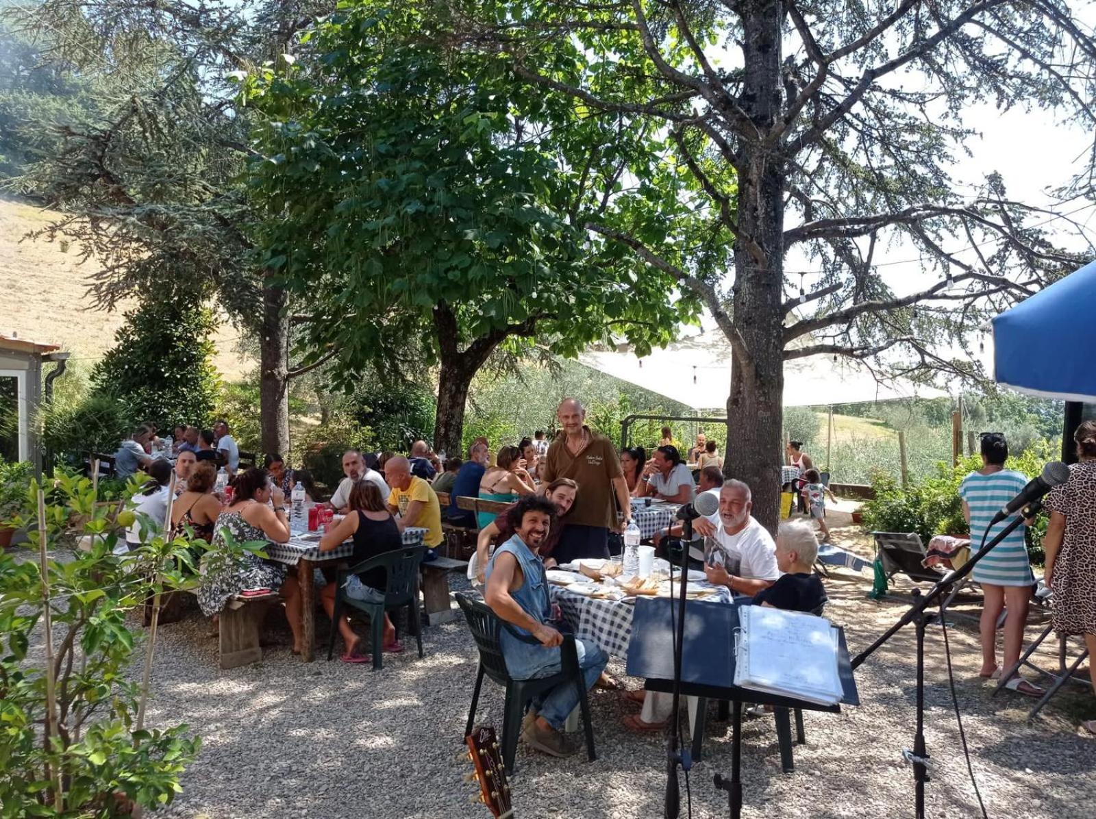 Ala Di Maniero In Agriturismo Valdrago In Toscana, Nel Verde Mugello Sulle Colline Di Firenze Борго-Сан-Лоренцо Екстер'єр фото